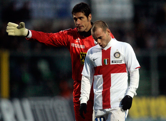 美媒：追梦当时冲科尔喊去＊＊的，后者回击不想听就回家（美媒曝格林当场对科尔爆粗，科尔回怼：不想听就回家）