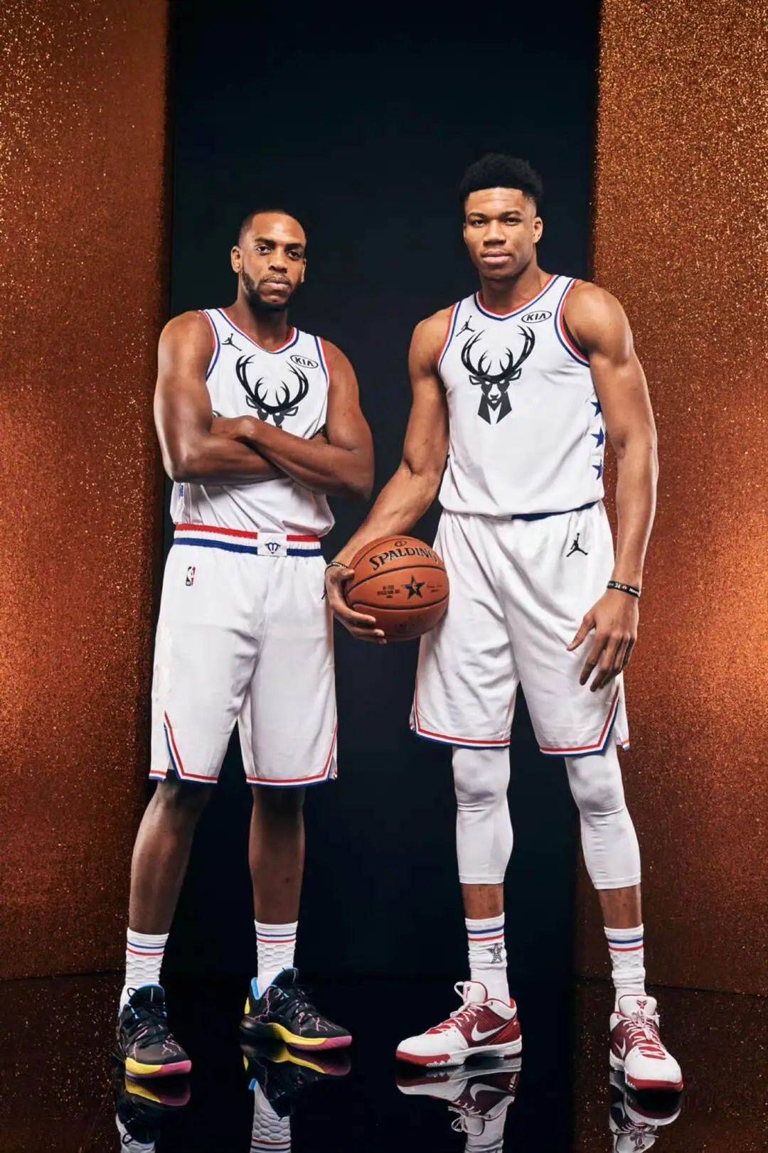 塞内加尔非洲杯大名单：雅克松、马内、海港旧将恩迪亚耶在列（塞内加尔公布非洲杯名单：雅克松、马内与海港旧将恩迪亚耶入选）