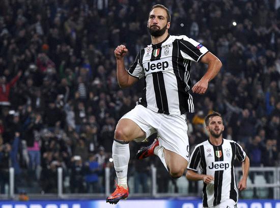 状元大战探花！埃奇库姆26分6篮板力压弗拉格24分4篮板（状元PK探花，埃奇库姆26分6板胜弗拉格24分4板）