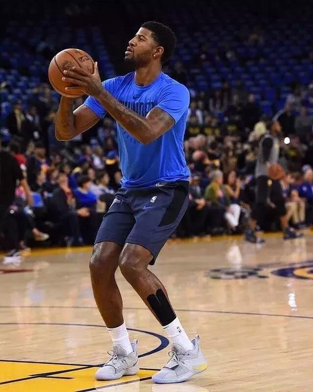 利物浦矛盾公开化！利物浦3-3遭保级队绝平 赛后萨拉赫炮轰球队（利物浦内讧显现：3-3被保级队压哨扳平，萨拉赫赛后怒斥球队）