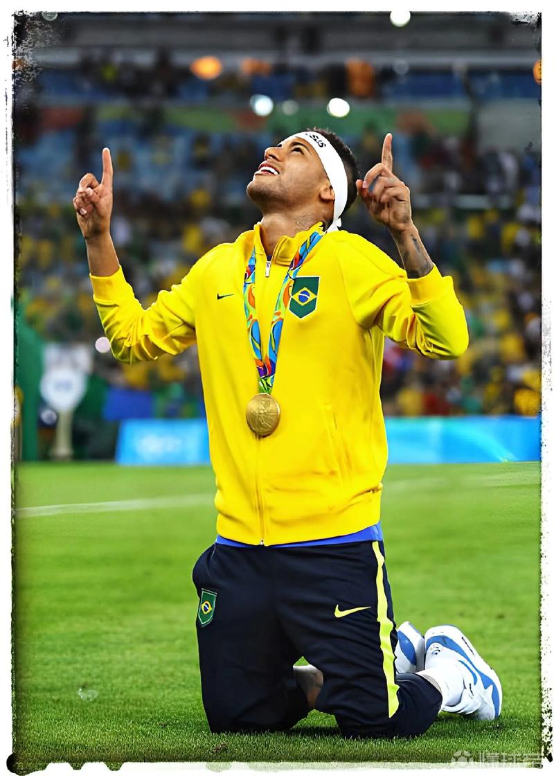 备受关注！74611名球迷现场观战英格兰女足vs中国女足的友谊赛（英格兰女足对阵中国女足友谊赛吸引74611名球迷到场观战）