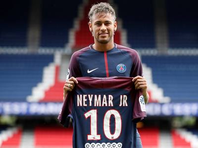 篮球火箭球员连续三场抢断上双（火箭球员连三战抢断数均达两位数）