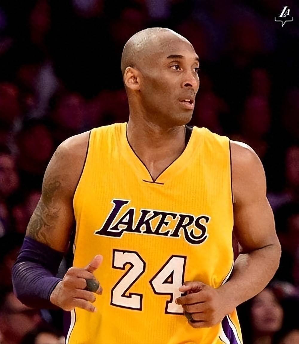 全场最佳：阿森纳中卫萨利巴对阵水晶宫个人集锦（萨利巴荣膺全场最佳：阿森纳中卫对阵水晶宫高光集锦）