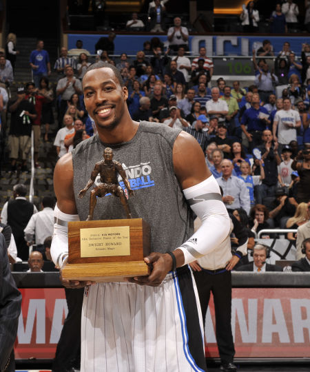 缺阵期间在板凳指挥对你领导力有帮助吗？杰威：他们根本不听（缺阵坐板凳指挥能提升领导力？杰威：他们根本不听）